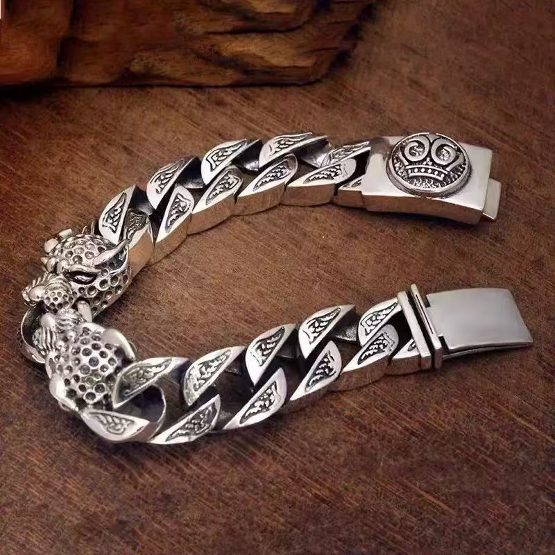Men's Vintage Double Leopard Head Engraved Curb Link Bracelet