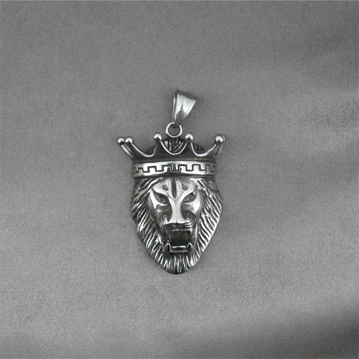 Men's Steel Crown Lion Head Vintage Animal Jewelry Pendant Necklace