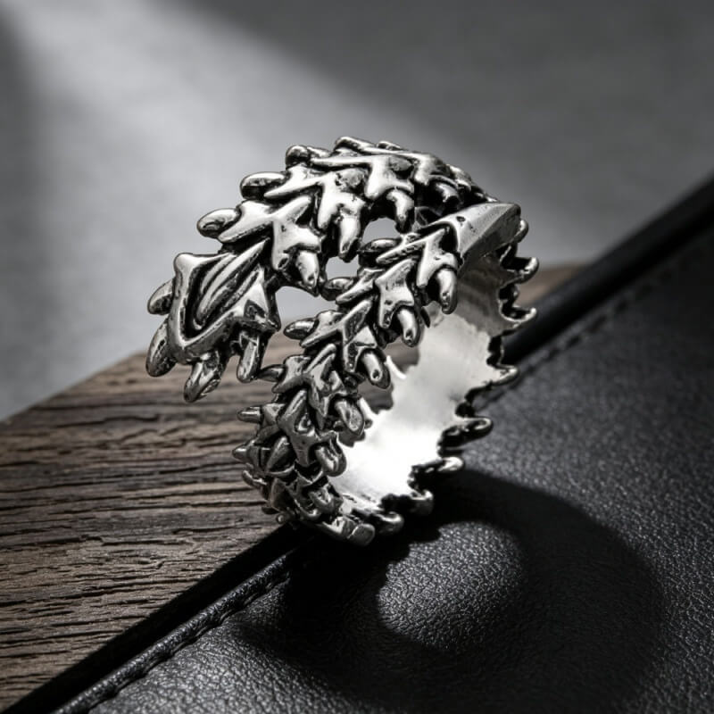 Vintage Men's Twisted Dragon-Shaped Ring