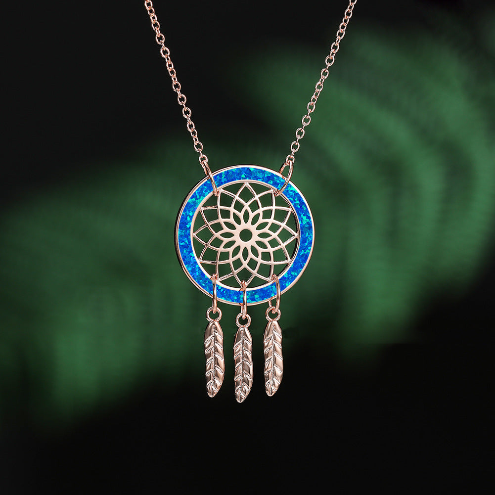 Auboo Dreamcatcher Necklace