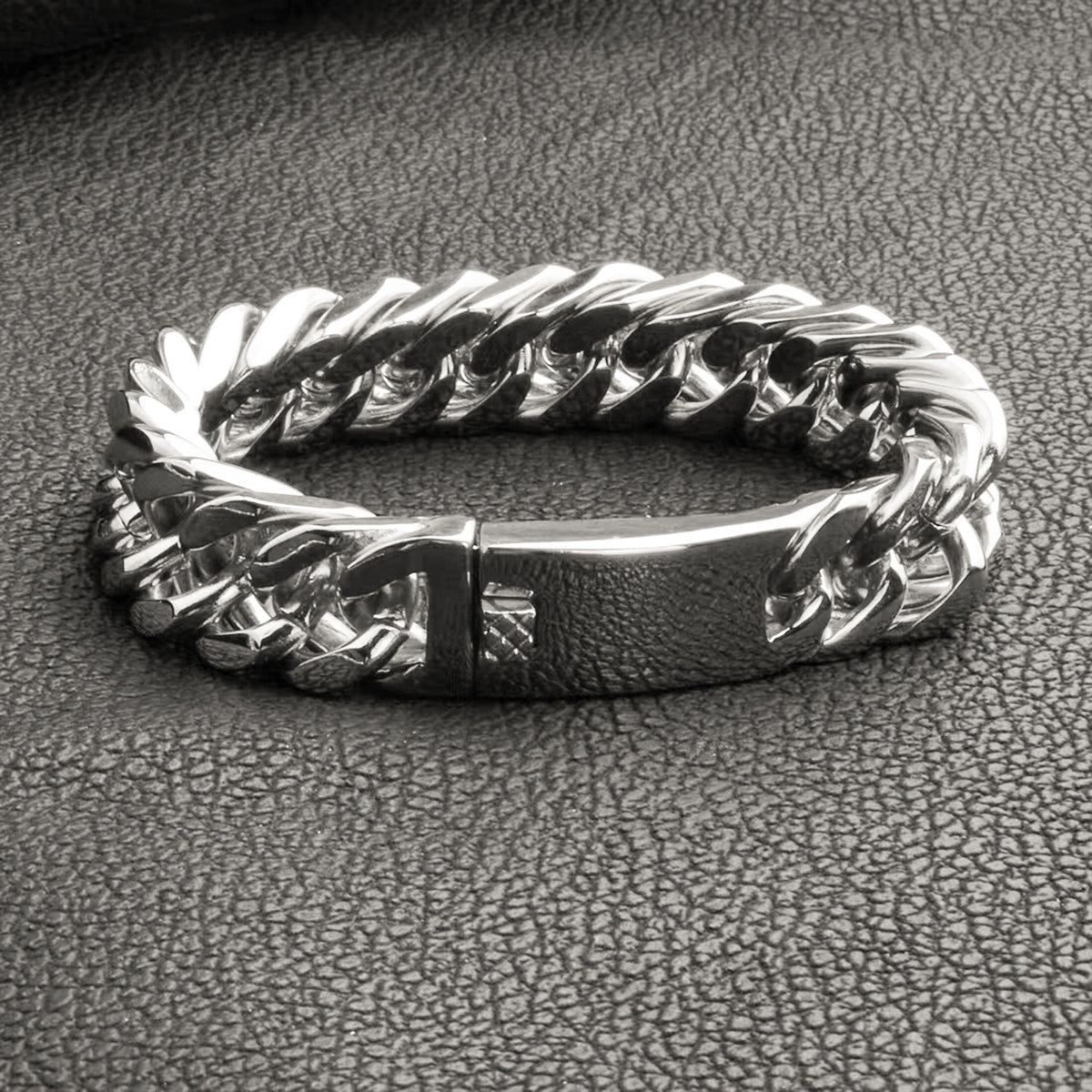 Double Weave Stainless Steel Bracelet for Men, High Polished Vacuum Electroplated Hip Hop Wrist Jewelry
