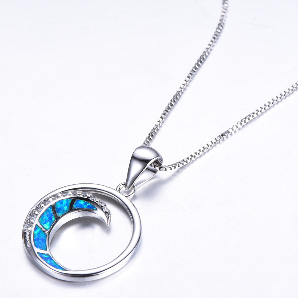 Moon-shaped flat circular pendant necklace