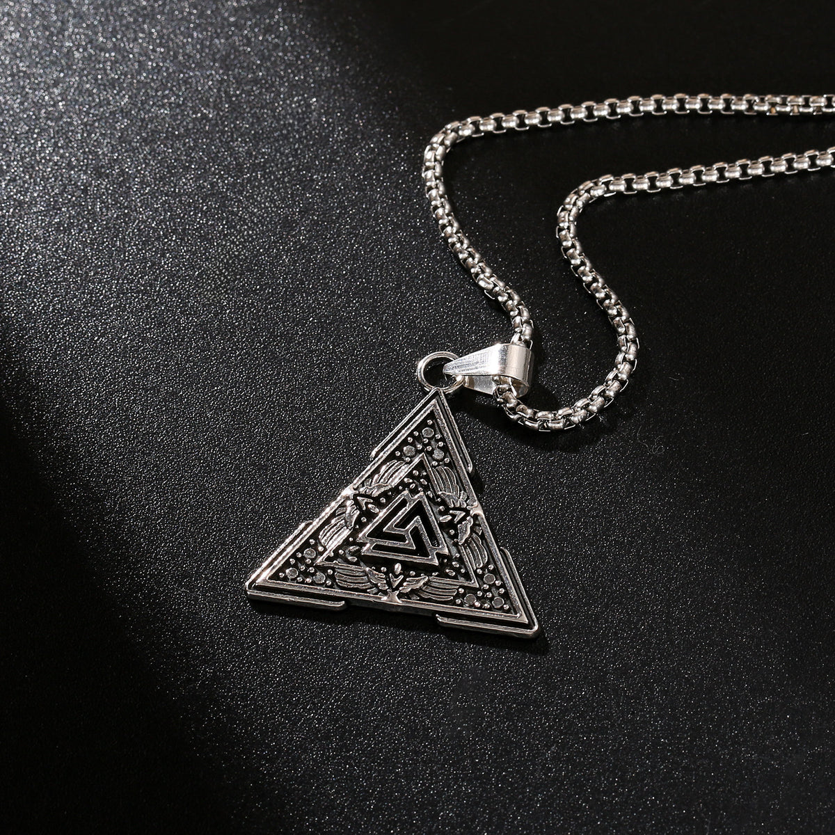 Men's Steel Viking Triangle Valknut Retro Hip Hop Jewelry Pendant Necklace