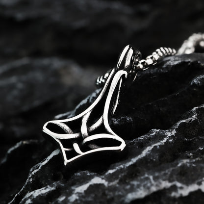 Vintage Men's Pendant Stainless Steel Viking Hollow Irish Love Knot Necklace