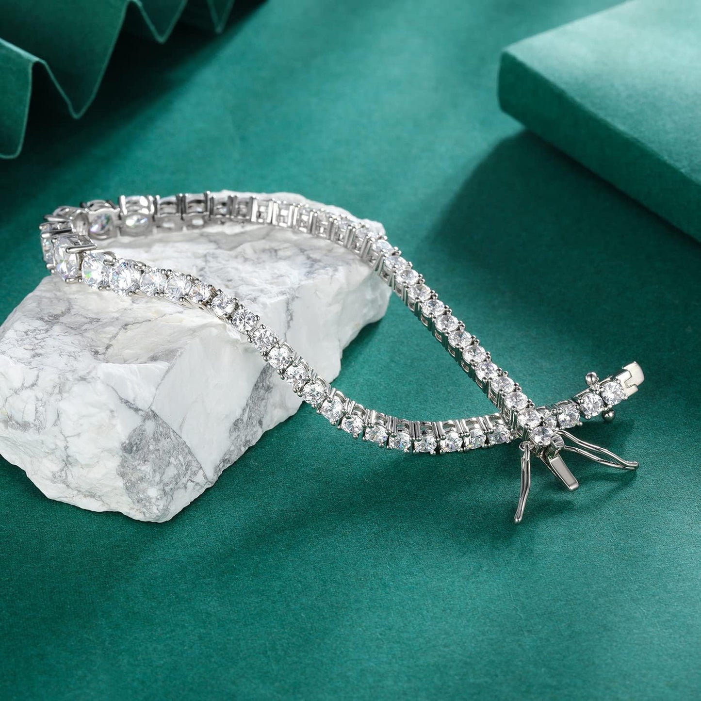 Women&Men's Gradient Size Tennis Ball Zircon Bracelet