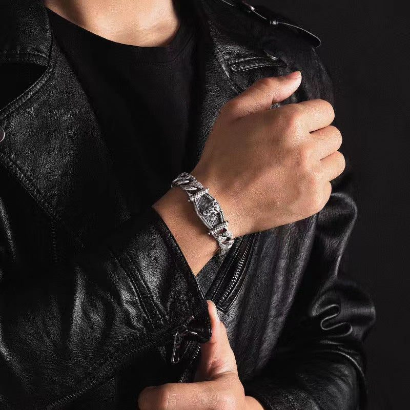 Men's Wolf Head Carved Curb Bracelet