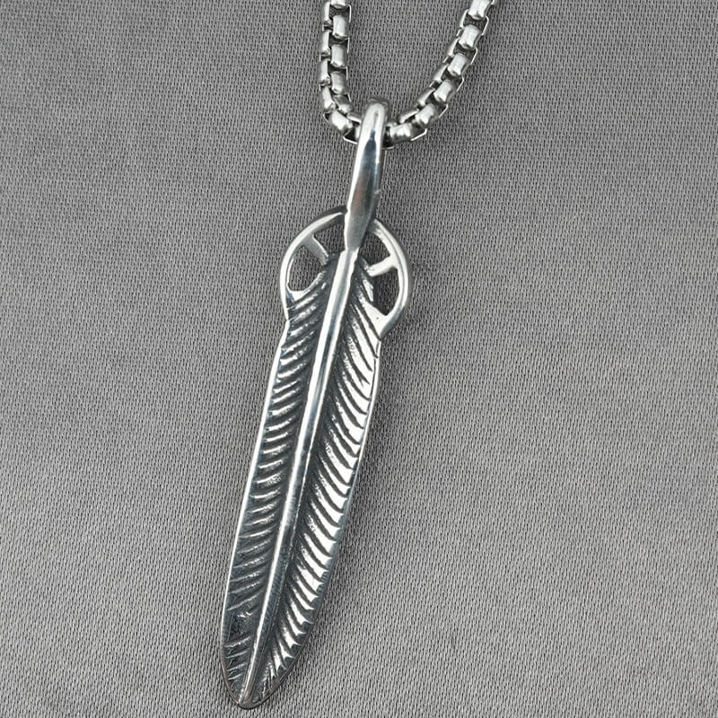 Men's Vintage Feather Pendant Necklace