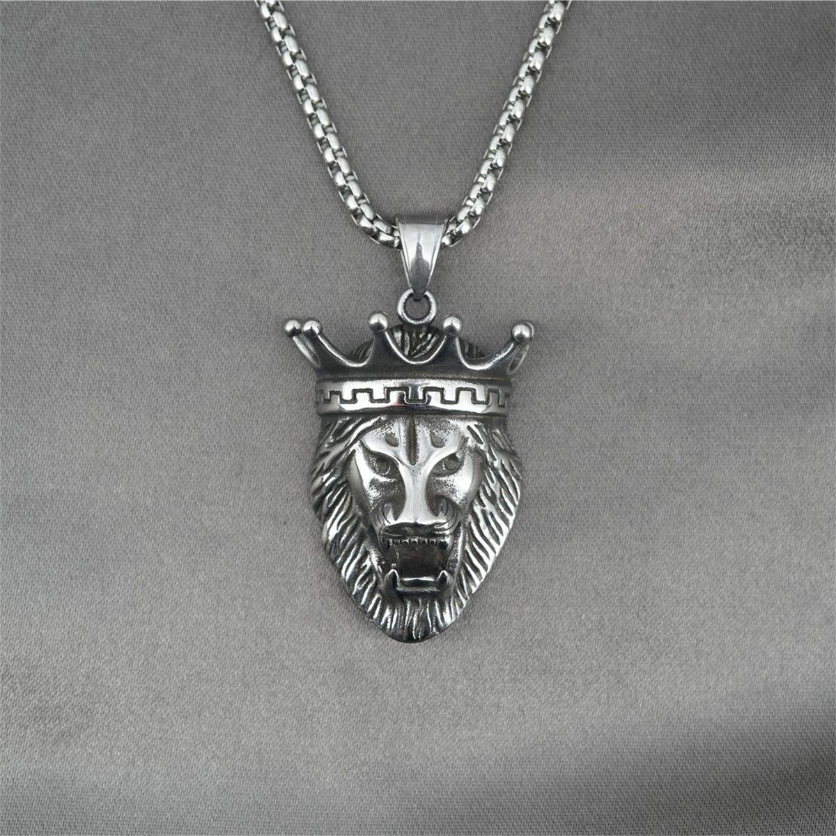 Men's Steel Crown Lion Head Vintage Animal Jewelry Pendant Necklace