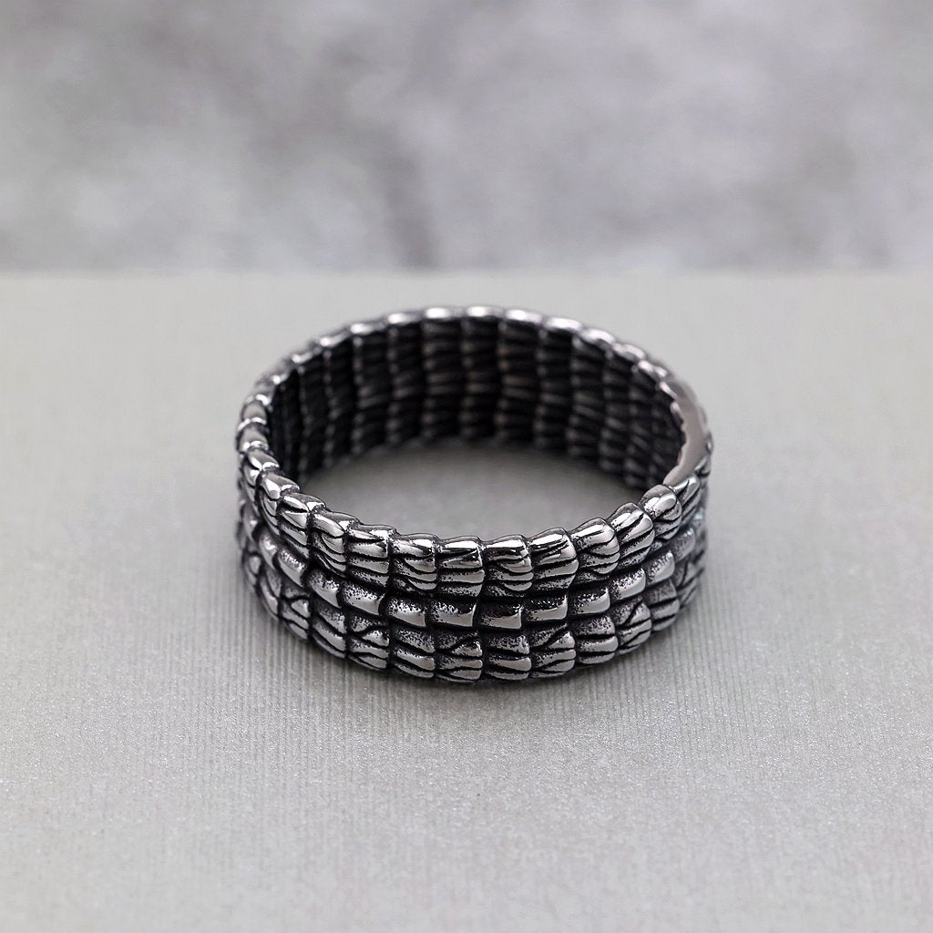 Vintage Solid Stainless Steel Slim Narrow Dragon Pattern Band Ring for Men