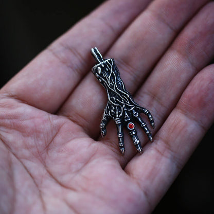 Men's Vintage Skull Hand Pendant Necklace