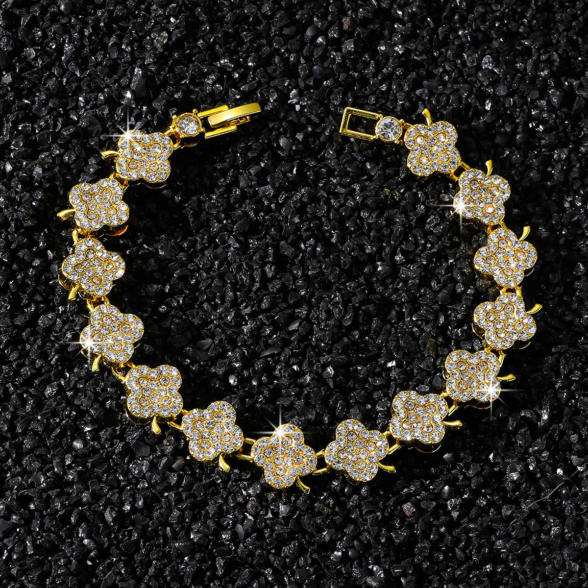 Hip-Hop Classic Floral Pattern Stitching Chain Bracelet