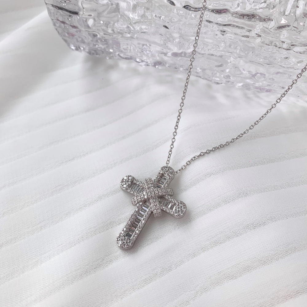 Women's Exquisite High‑end Cross Pendant Necklace, Starry Paved Zirconia Inlay, S925 with White Gold Plating