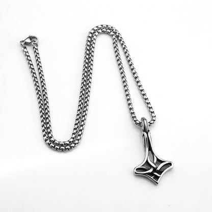 Vintage Men's Pendant Stainless Steel Viking Hollow Irish Love Knot Necklace
