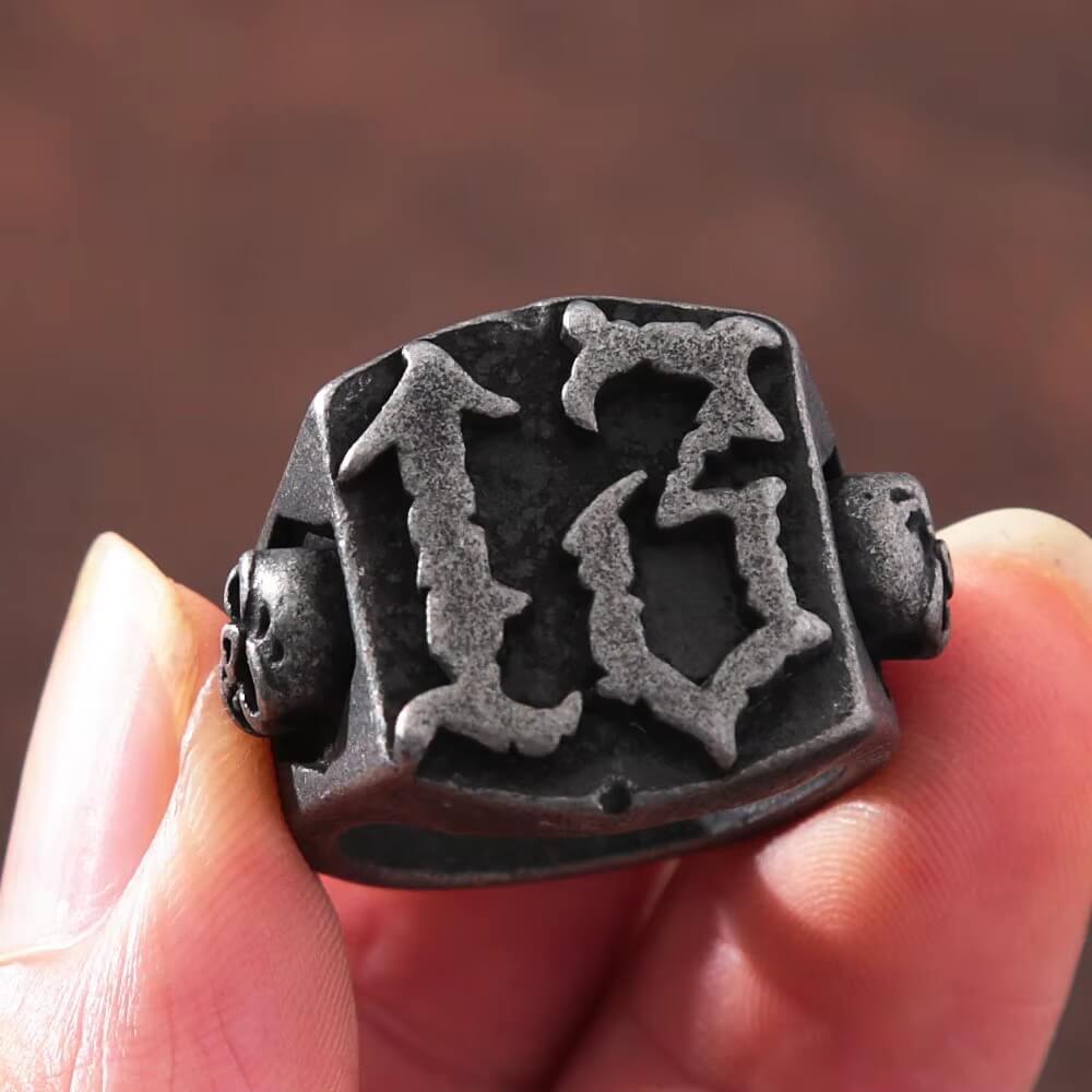 Retro vintage-style large Ghost Head men's ring