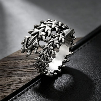 Vintage Men's Twisted Dragon-Shaped Ring