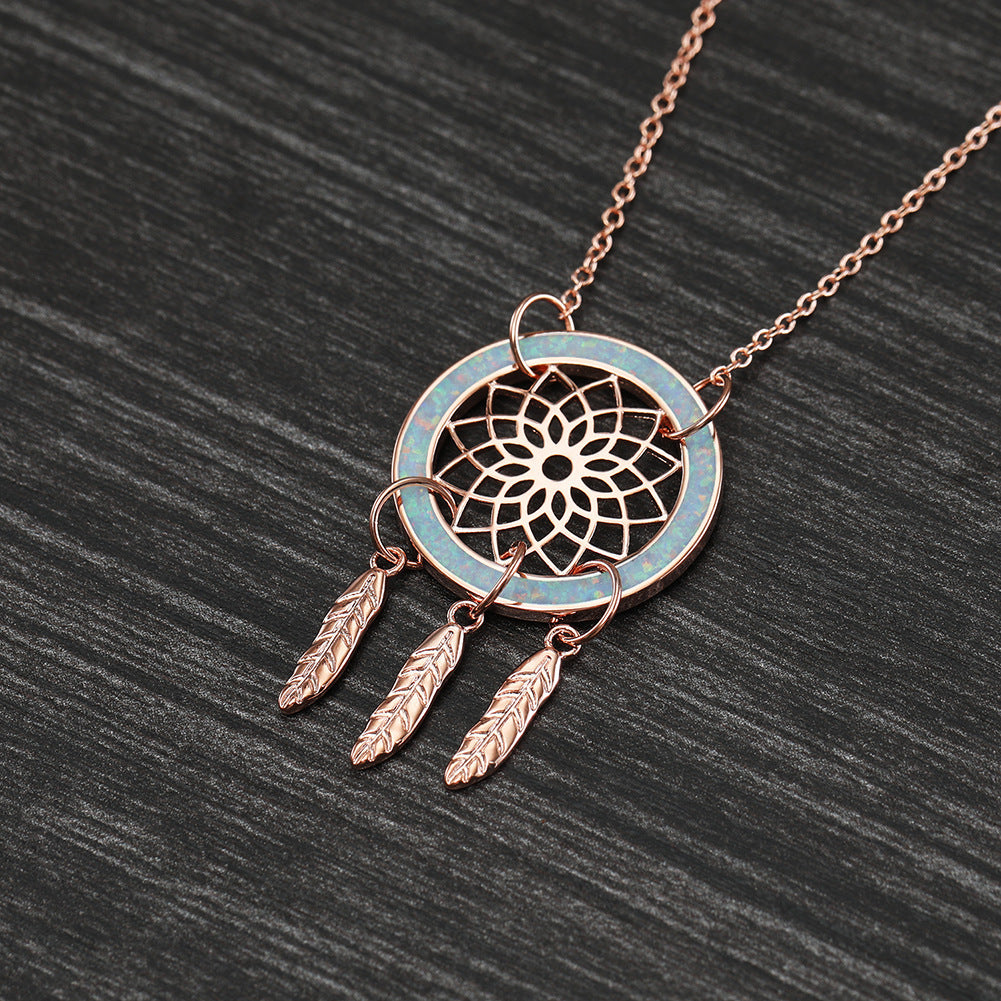 Auboo Dreamcatcher Necklace