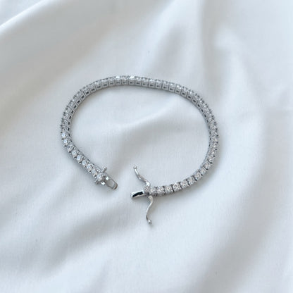 Women's S925 White Round Zirconia Fully Studded Niche Fashion Design Tennis Bracelet