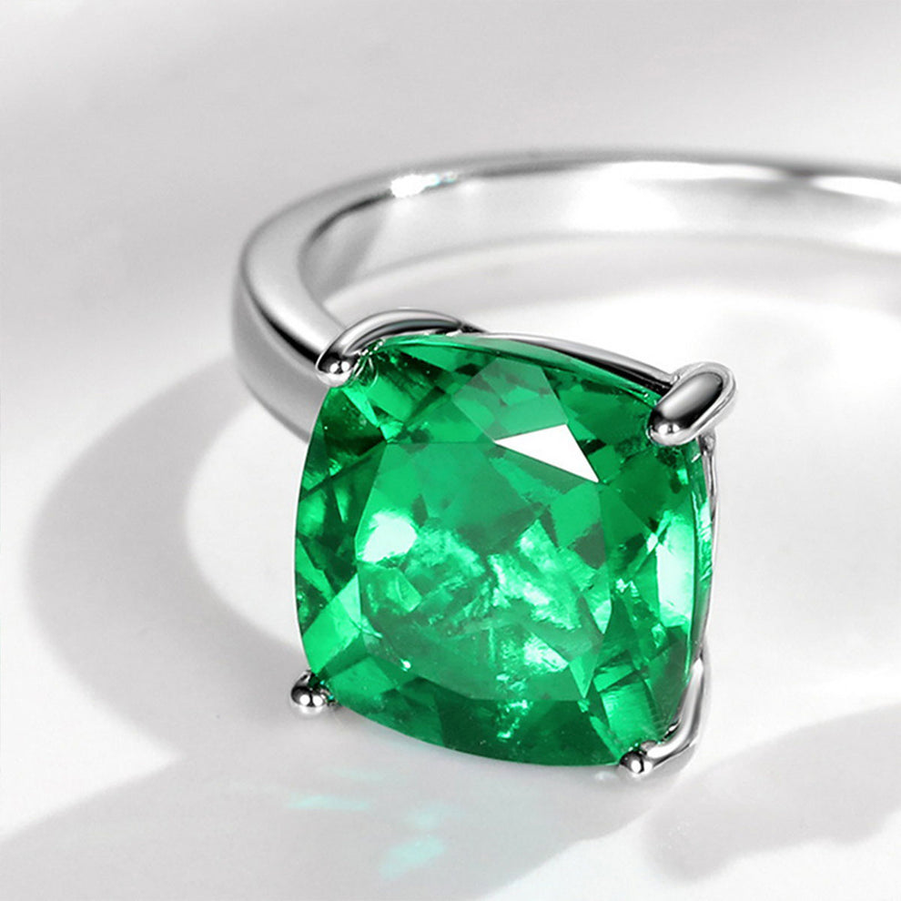 Women's White Gold Clip-On Adjustable Emerald Ring