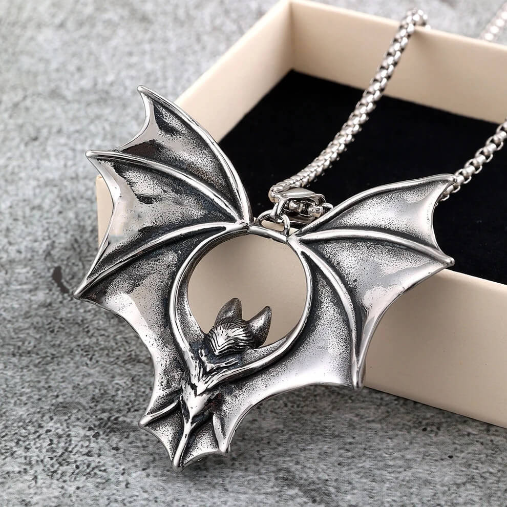 Men's Stainless Steel Vampire Bat Pendant Necklace Halloween Gift