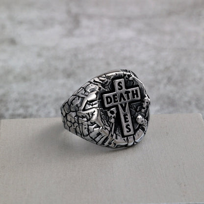 Vintage Antique Solid Stainless Steel 3D Carved Rock Crack Skull Death Cross Signet Ring for Men