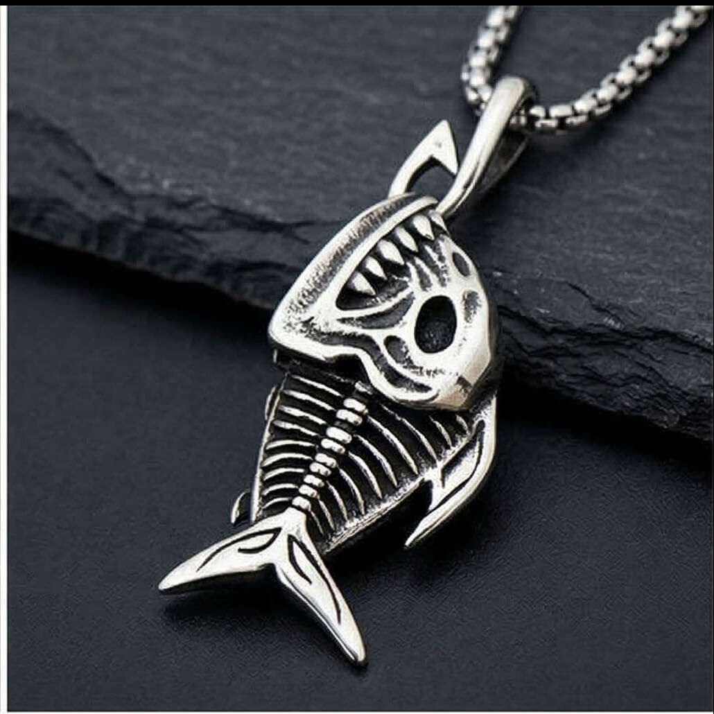 Men's Fashionable Full Fish Skull Pendant Necklace