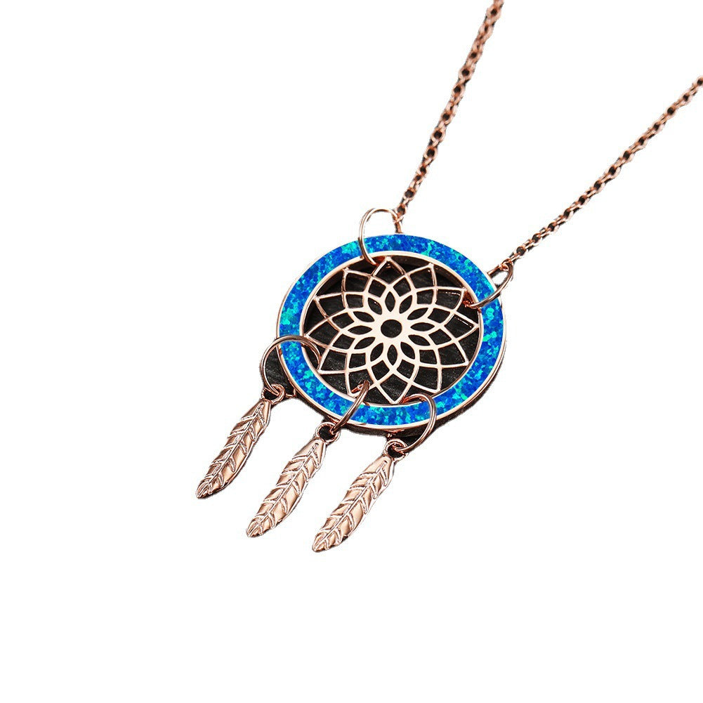 Auboo Dreamcatcher Necklace