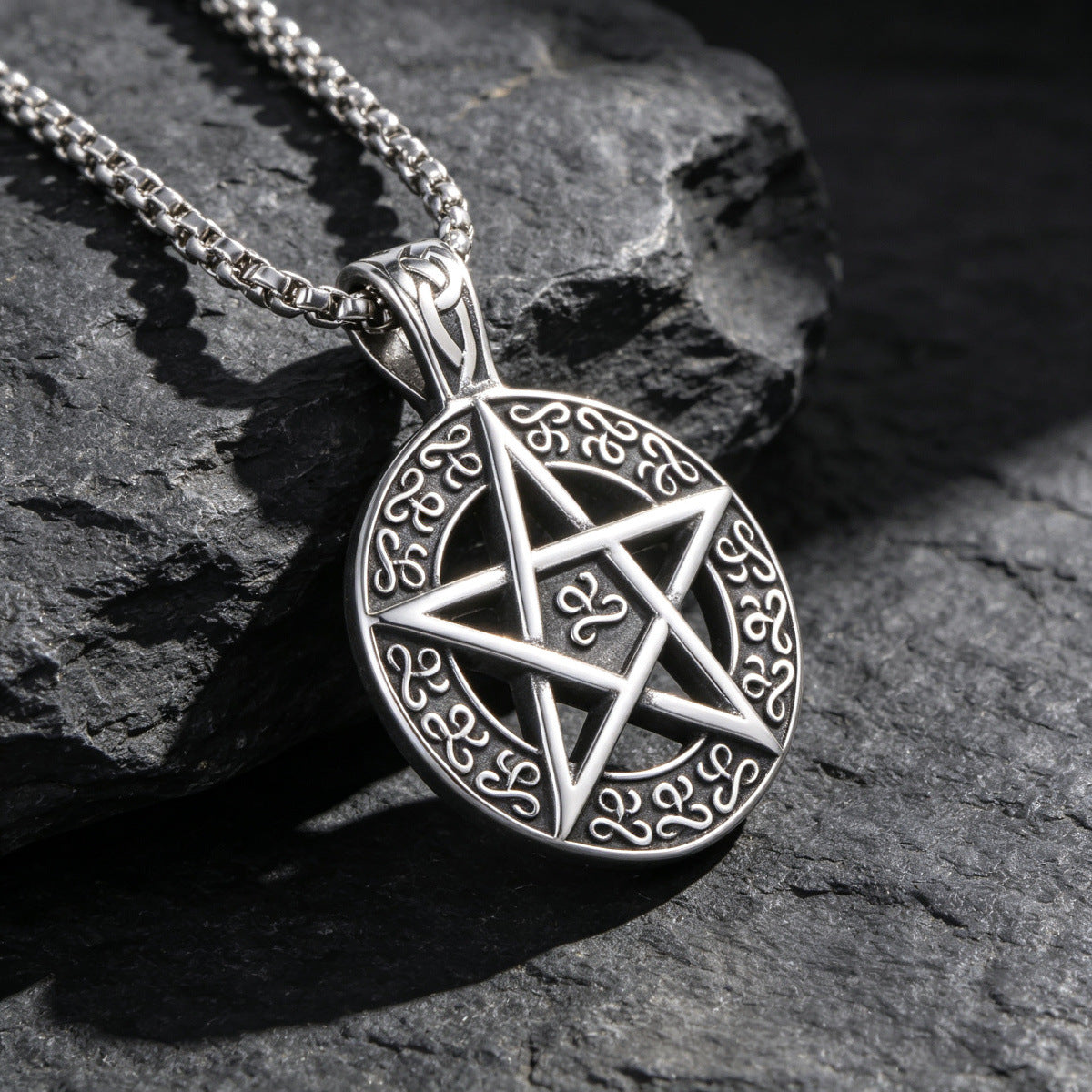 Men's Steel Pentagram Round Pendant Necklace