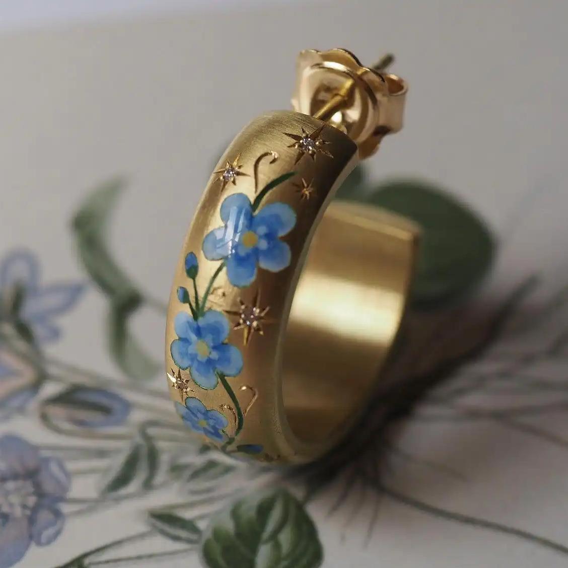 Women's Retro Palace‑Style Chinese Painted Flower Earrings, Steel with Gold Plating