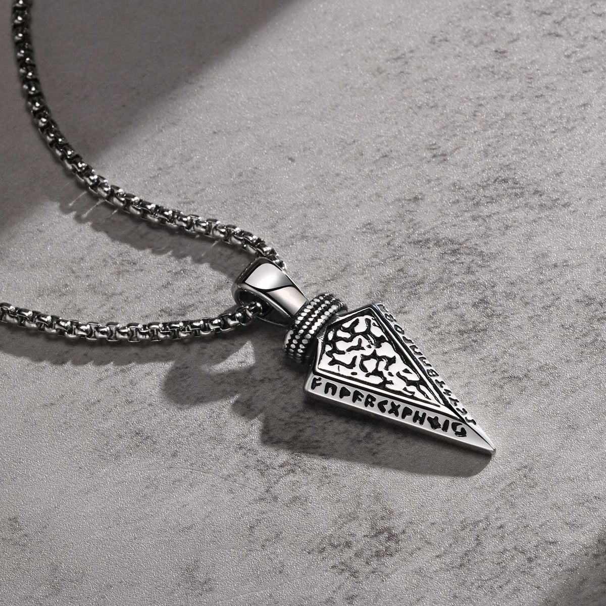 Men's Viking Arrow Pendant Necklace