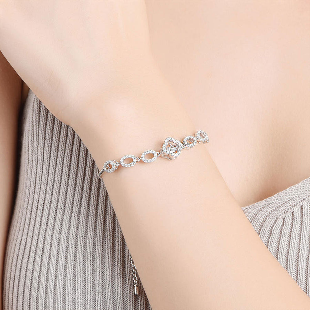 Women's White Gold 4 Leaf Clover Shape Beating Shinny Adjustbale Bracelet