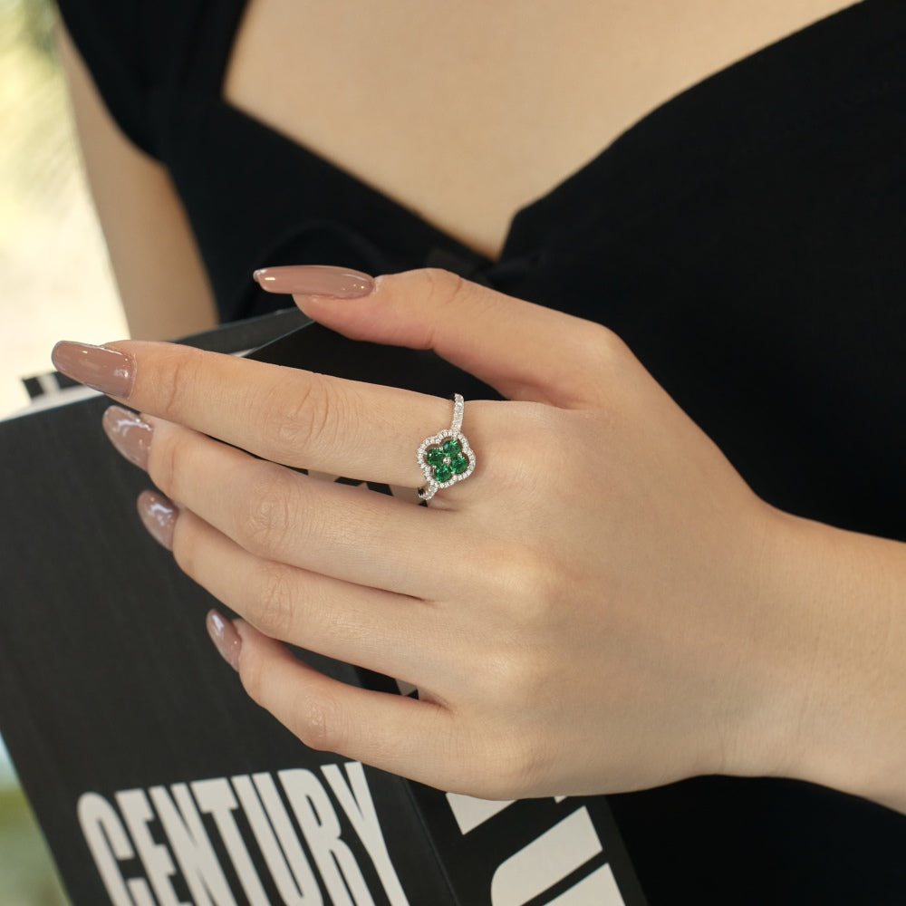 Women's S925 Silver White Gold Tone Ring, Four-Leaf Clover Shape Green Cubic Zirconia Halo Ladies Fashion Ring
