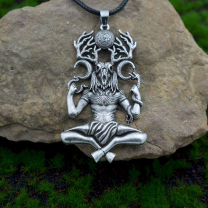 Men's Retro Skull Wendigo Pendant Necklace