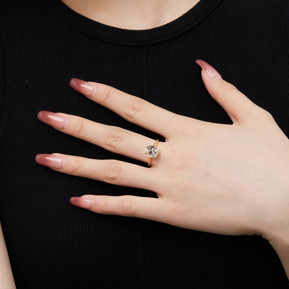 Women's Oval Zirconia Minimalist Elegant Ring, S925 with Gold Plating