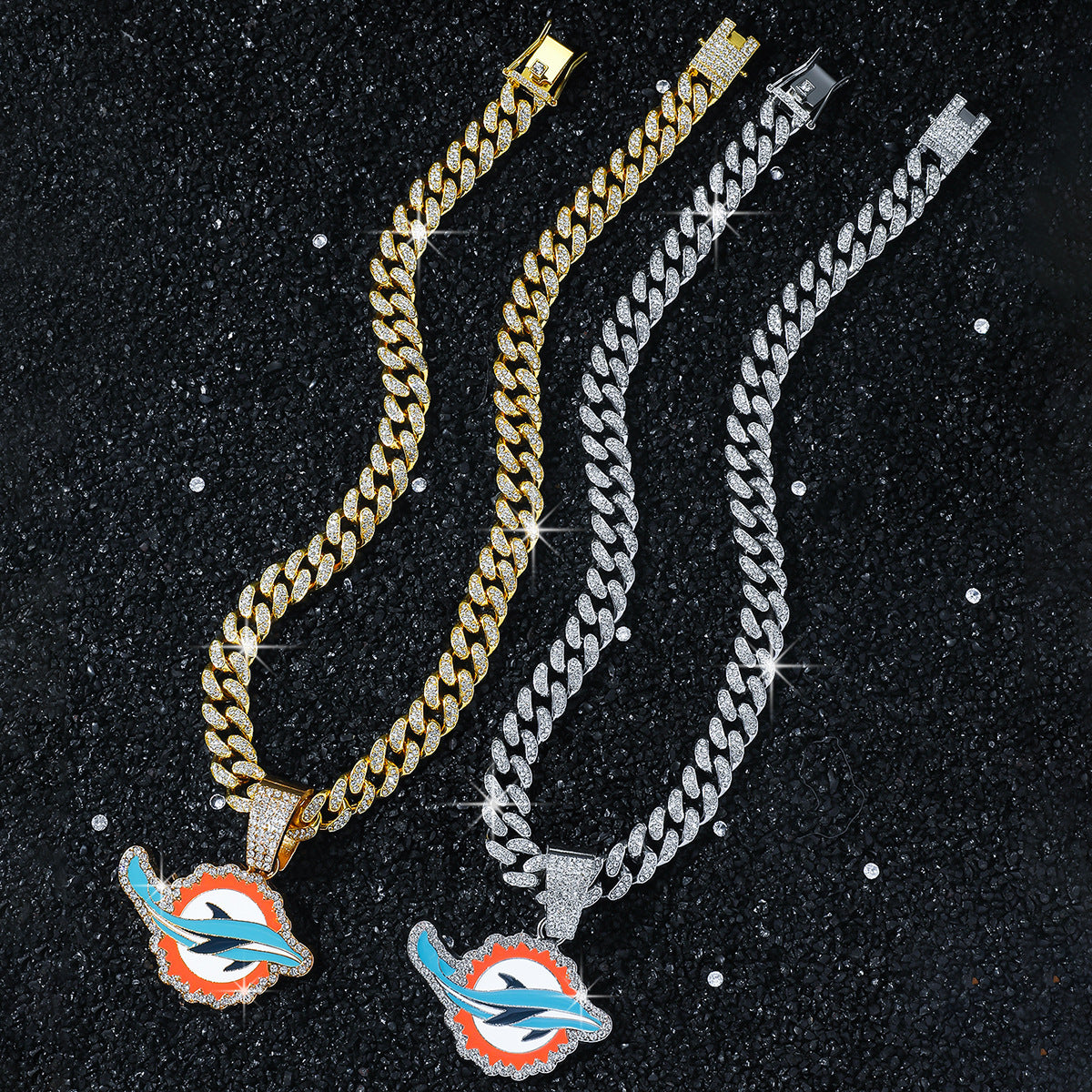 Hip-Hop Style Dolphin-Shaped Cuban Chain Pendant Necklace