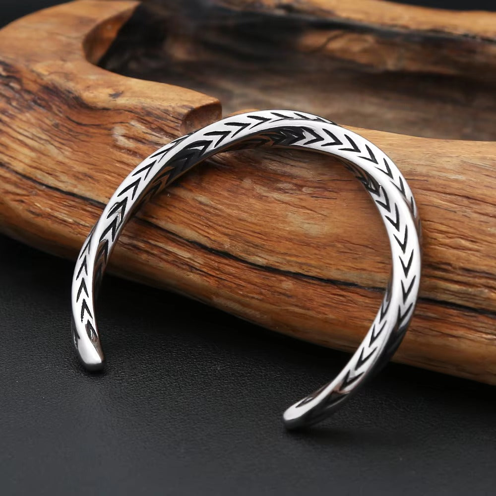 Men's Vintage Antique Finished Stainless Steel Mobius Plain Bangle, Twist Bohemian Style Open Cuff Bracelet