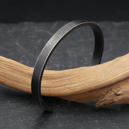 Men's Minimalist Stainless Steel Open C Cuff Bracelet, Smooth Plain Band Versatile Solid Bangle Jewelry