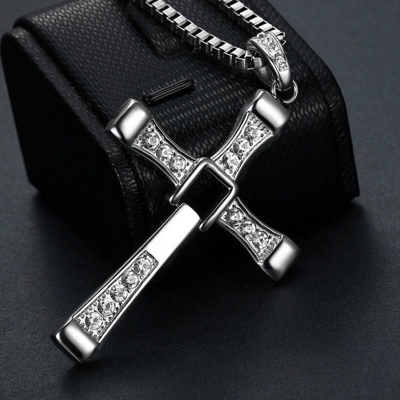 Men's Domineering Cross Zircon Pendant Necklace