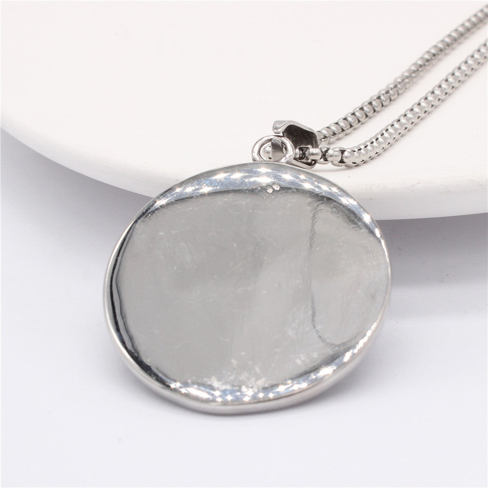 Men's Vintage Spartan Warrior Helmet Round Pendant Necklace