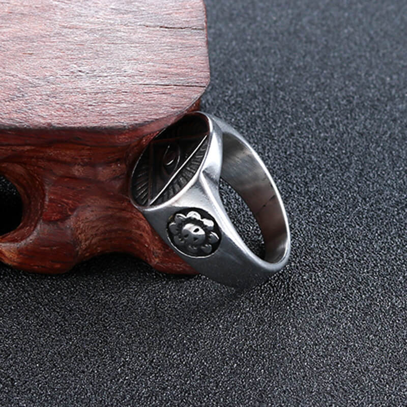 Vintage Solid Stainless Steel Ancient Egyptian Eye of Horus Band Ring for Men