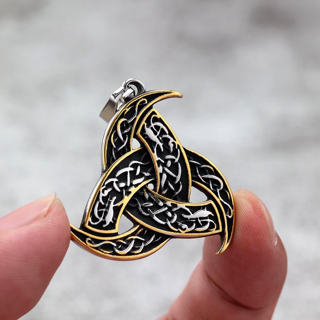 Vintage Stainless Steel Men's Single Sided Viking Celtic Knot Triangle Pendant Necklace