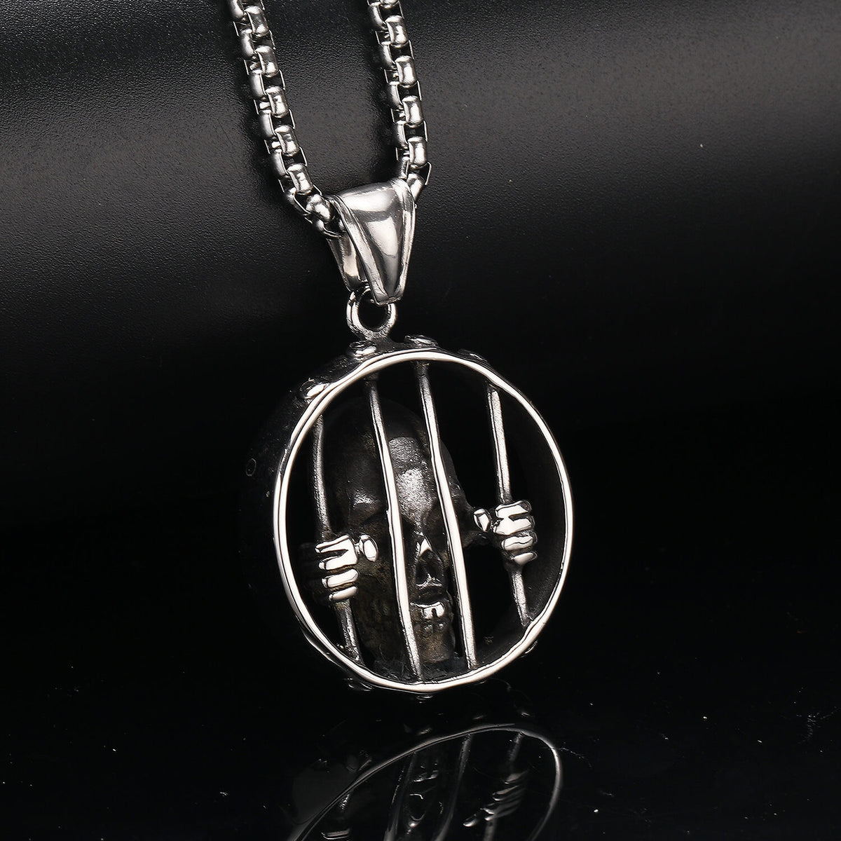 Men's Steel Prison Skull Round Pendant Necklace Punk Street Jewelry