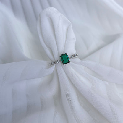 Women's Square Emerald Zirconia Center Stone Row Stone Wedding Ring, S925 with White Gold Plating