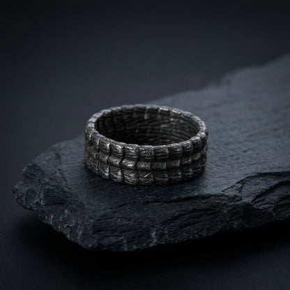 Vintage Solid Stainless Steel Slim Narrow Dragon Pattern Band Ring for Men