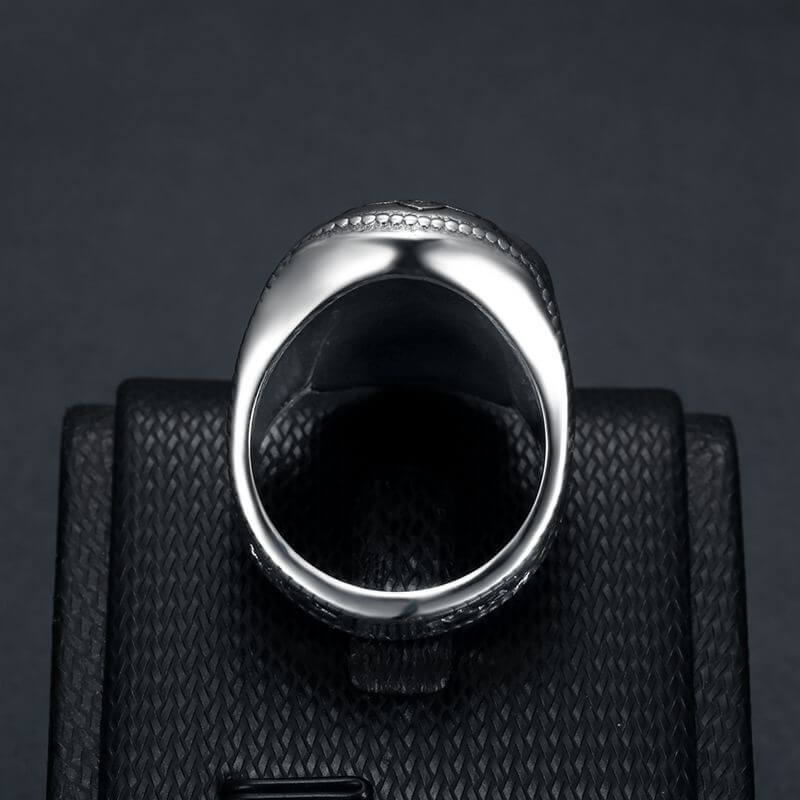 Retro Punk Engraved Skull Head Halloween Bold Men's Ring