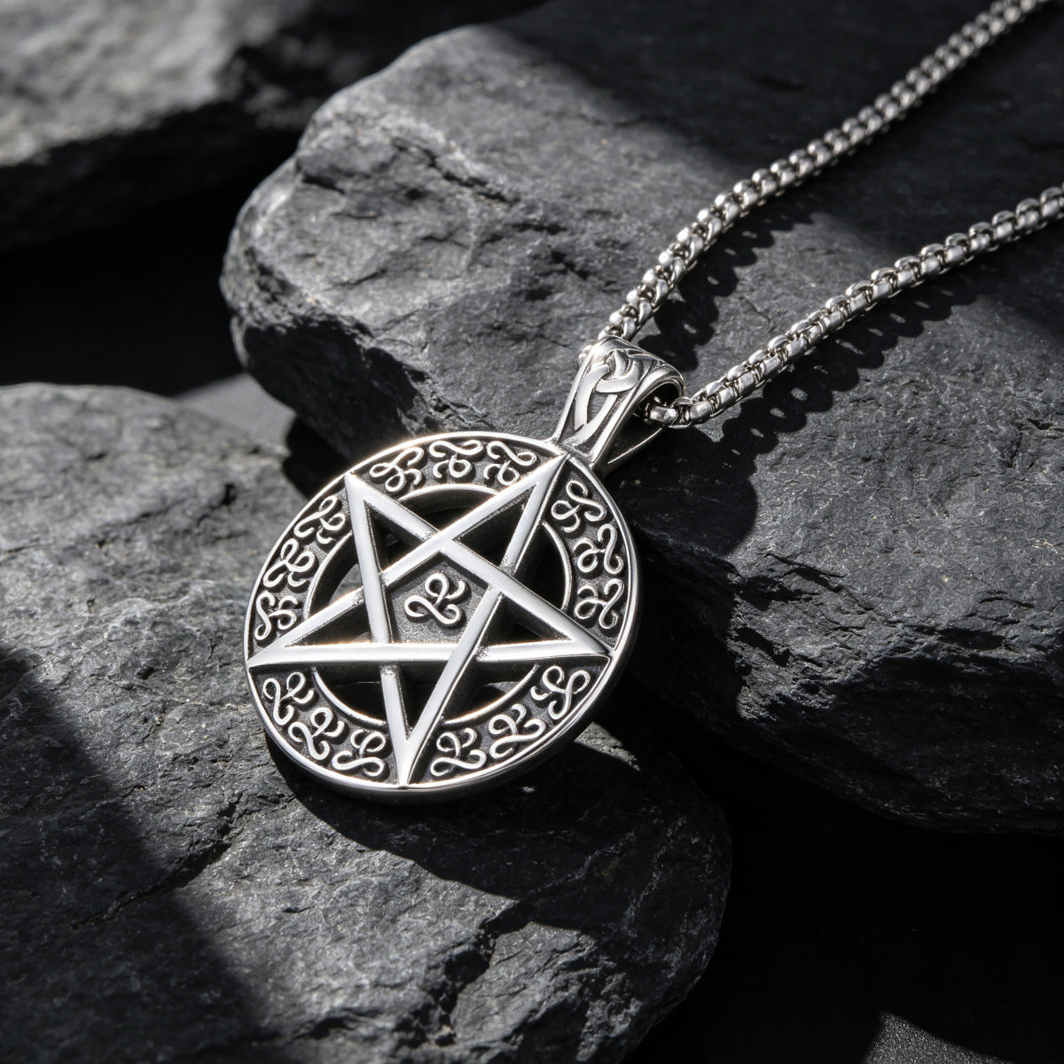 Men's Steel Pentagram Round Pendant Necklace