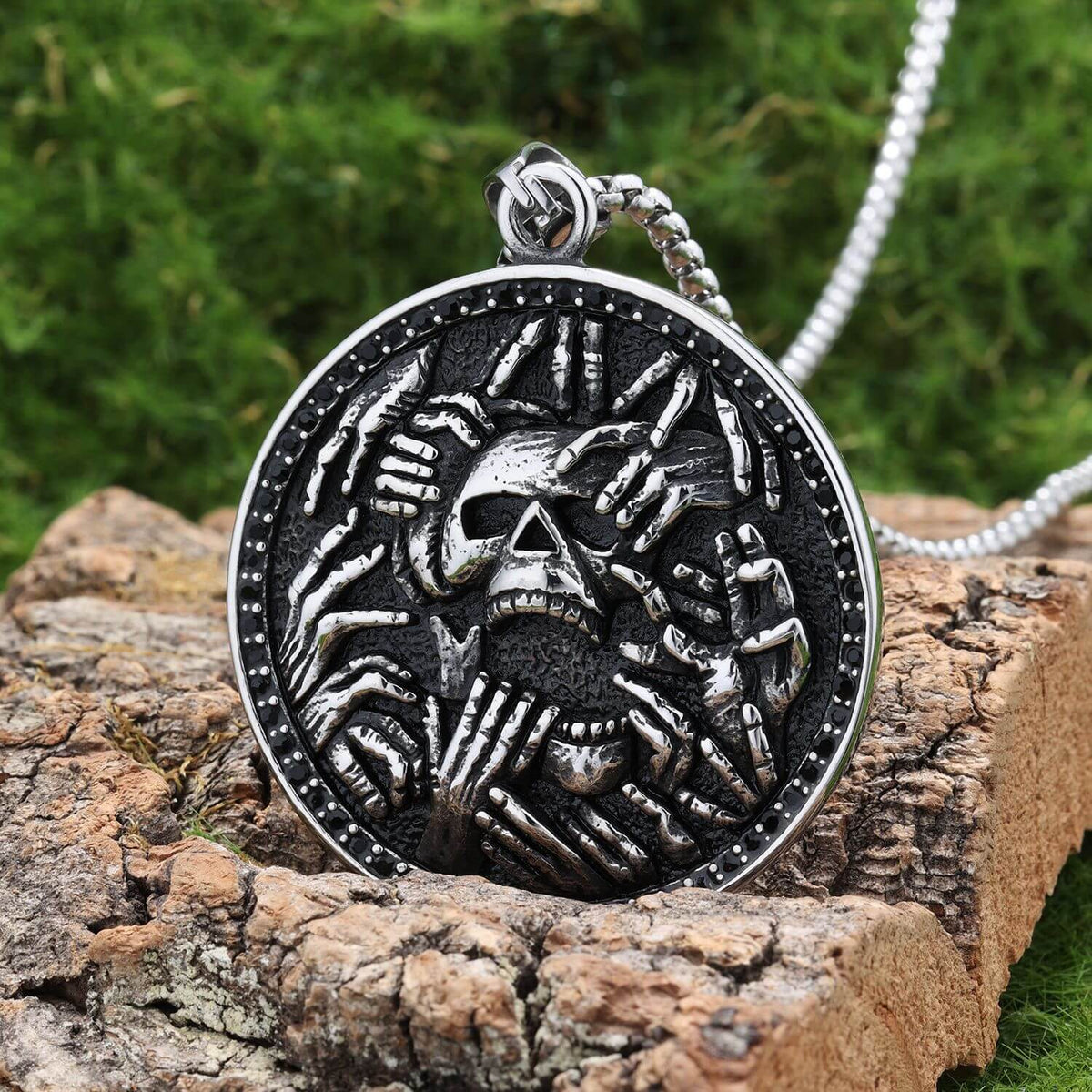 Men's Retro Gothic Dark Style Skull Hand Relief Pendant Necklace