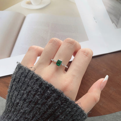 Women's Square Emerald Zirconia Center Stone Row Stone Wedding Ring, S925 with White Gold Plating