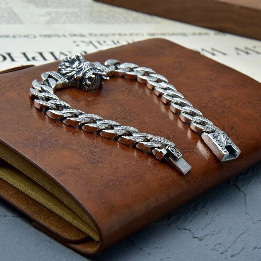 Men's Vintage Crown Lion Head Engraved Curb Bracelet