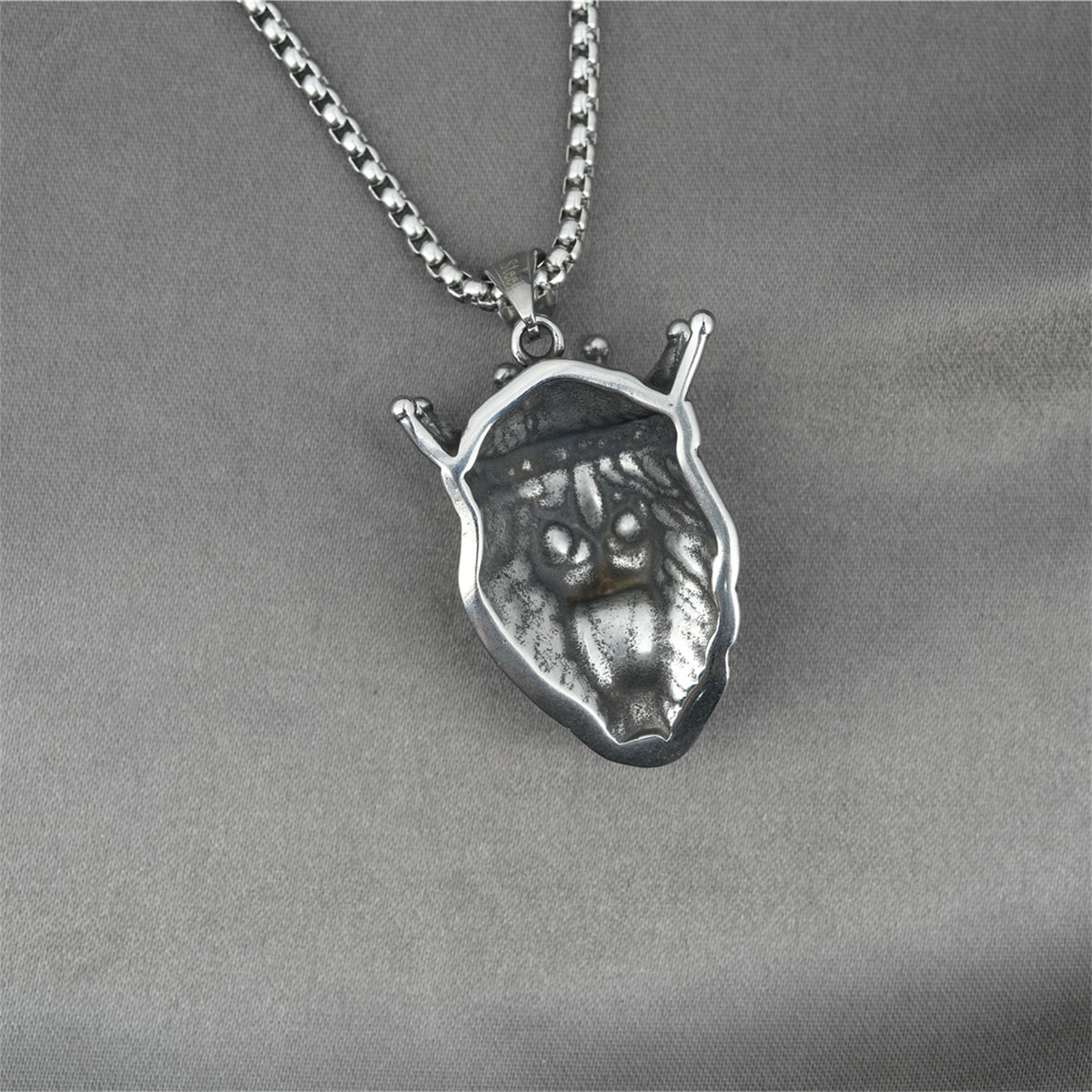 Men's Steel Crown Lion Head Vintage Animal Jewelry Pendant Necklace