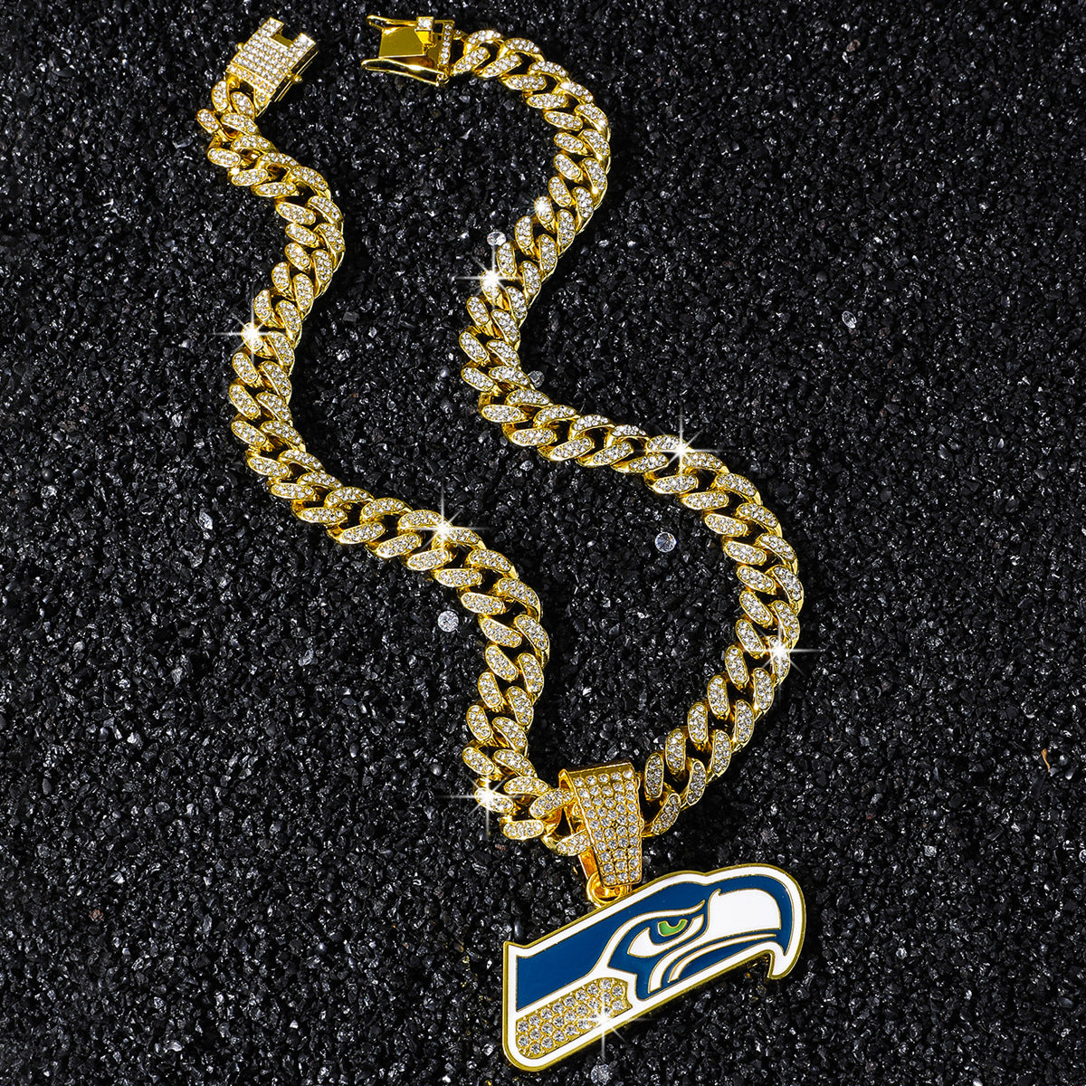 Hip-Hop Style Football Team Logo Pendant Necklace With Oil-Dripped Cuban Chain